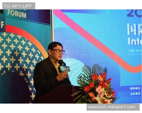 曹阳在广东足球的崛起与发展之路探讨与展望